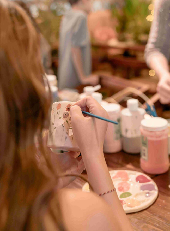 Paola – Human Design, art-thérapie et méditation pour votre bien-être. Paola, fondatrice de Casa Althea – accompagnement en Human Design, art-thérapie et méditation pour le bien-être et la connaissance de soi.